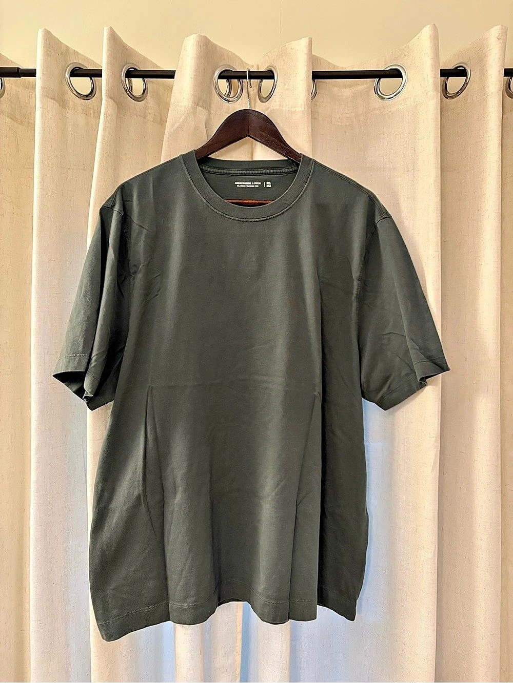 Abercrombie & Fitch Classic Polished Tee Men's Short Sleeve Tee